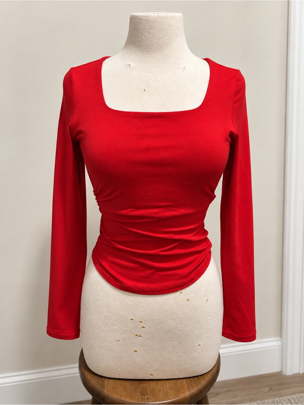 Red Long-Sleeve Square Neck Women's Top